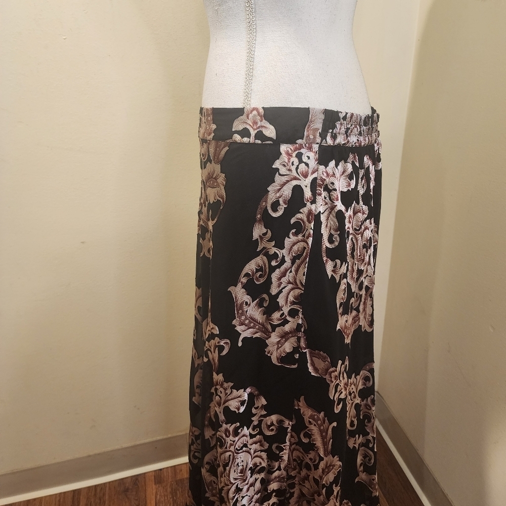 ROZ AND ALI Floral Flare Maxi skirt size L - Picture 5 of 8